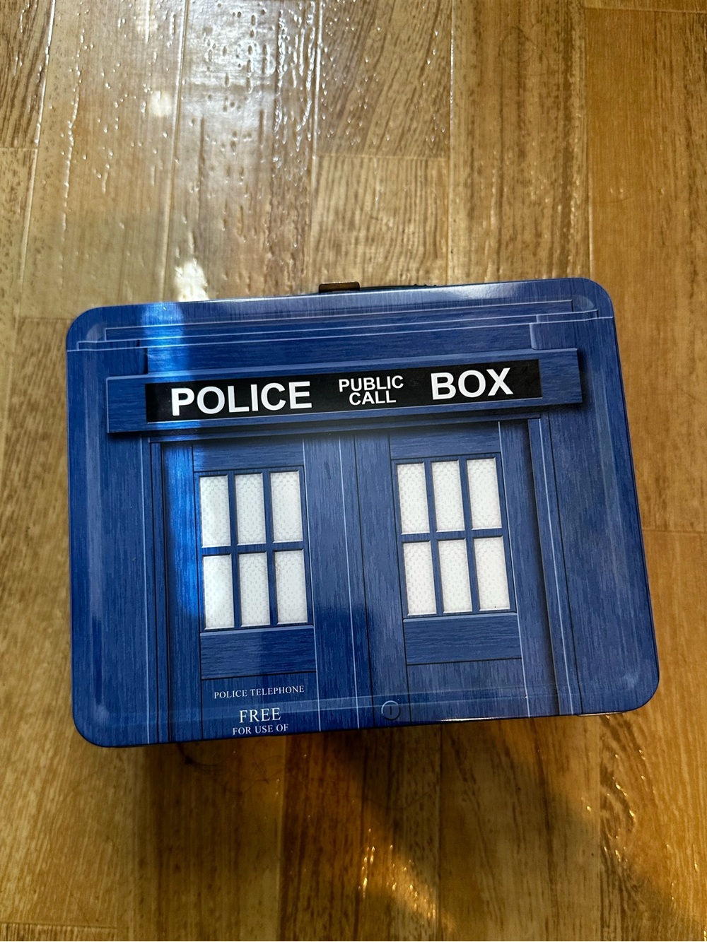 Doctor Who Tardis Tin Lunch Box